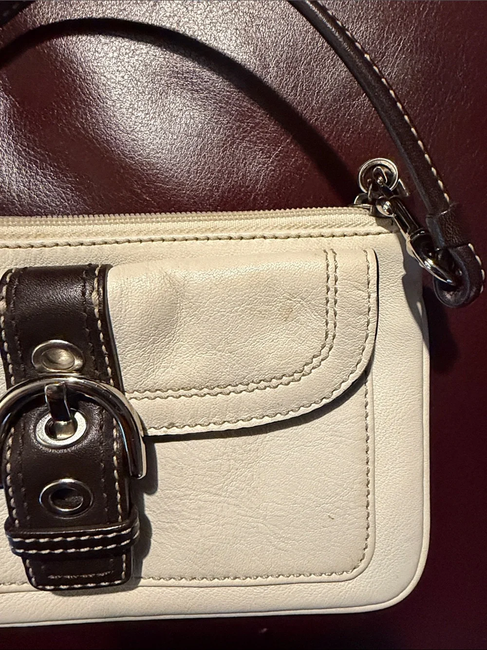Coach vintage wristlet